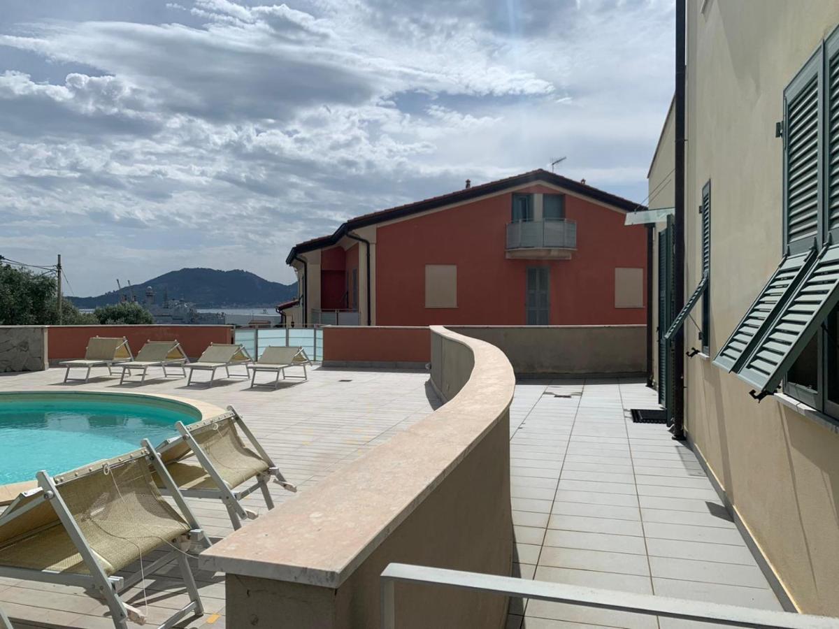 Pool House Apartment La Spezia Exterior foto